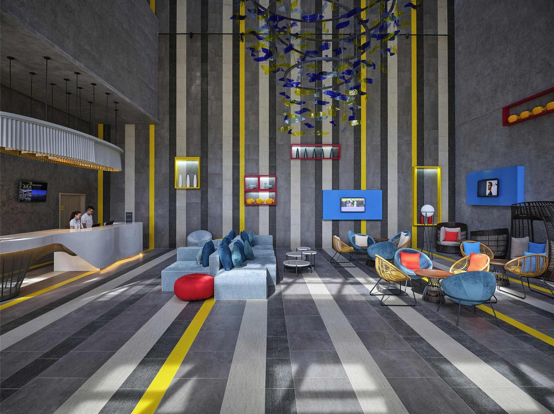 宜必思尚品头顿港酒店主图