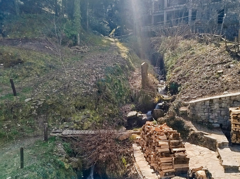 特佩特里纳酒店主图