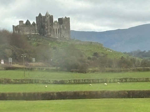 Ireland Chauffeur Travel-卡舍尔必去景点