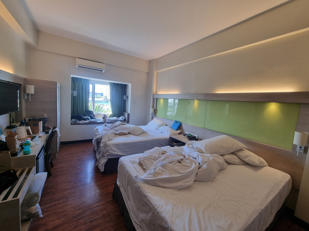 圣费尔南多麦客达温德姆套房酒店主图