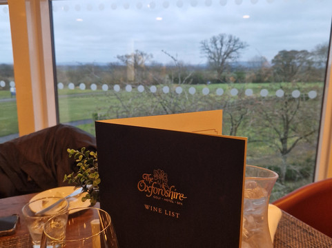 牛津郡酒店 & SPA主图