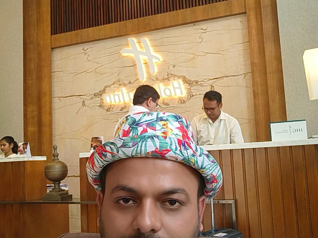 果阿坎多林假日酒店主图