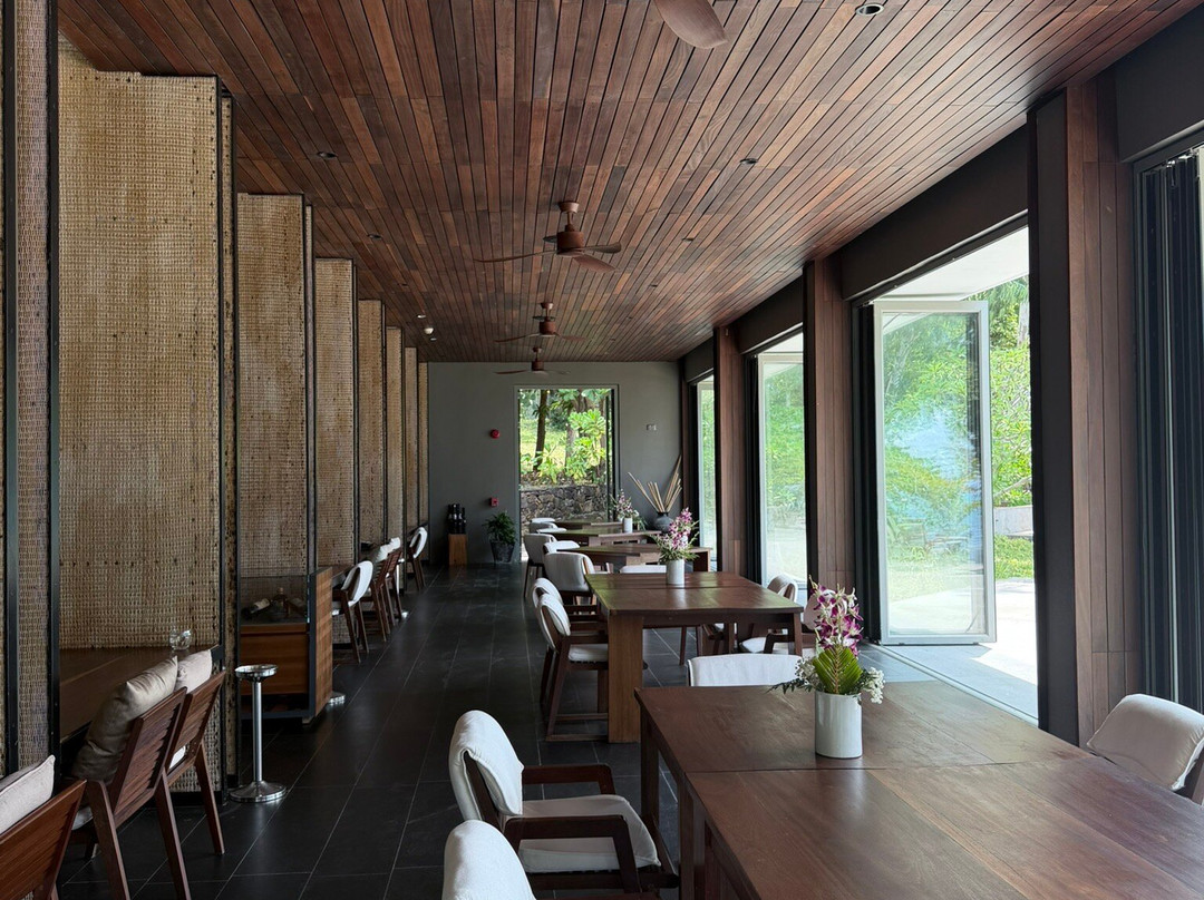 高鲁西度假村主图