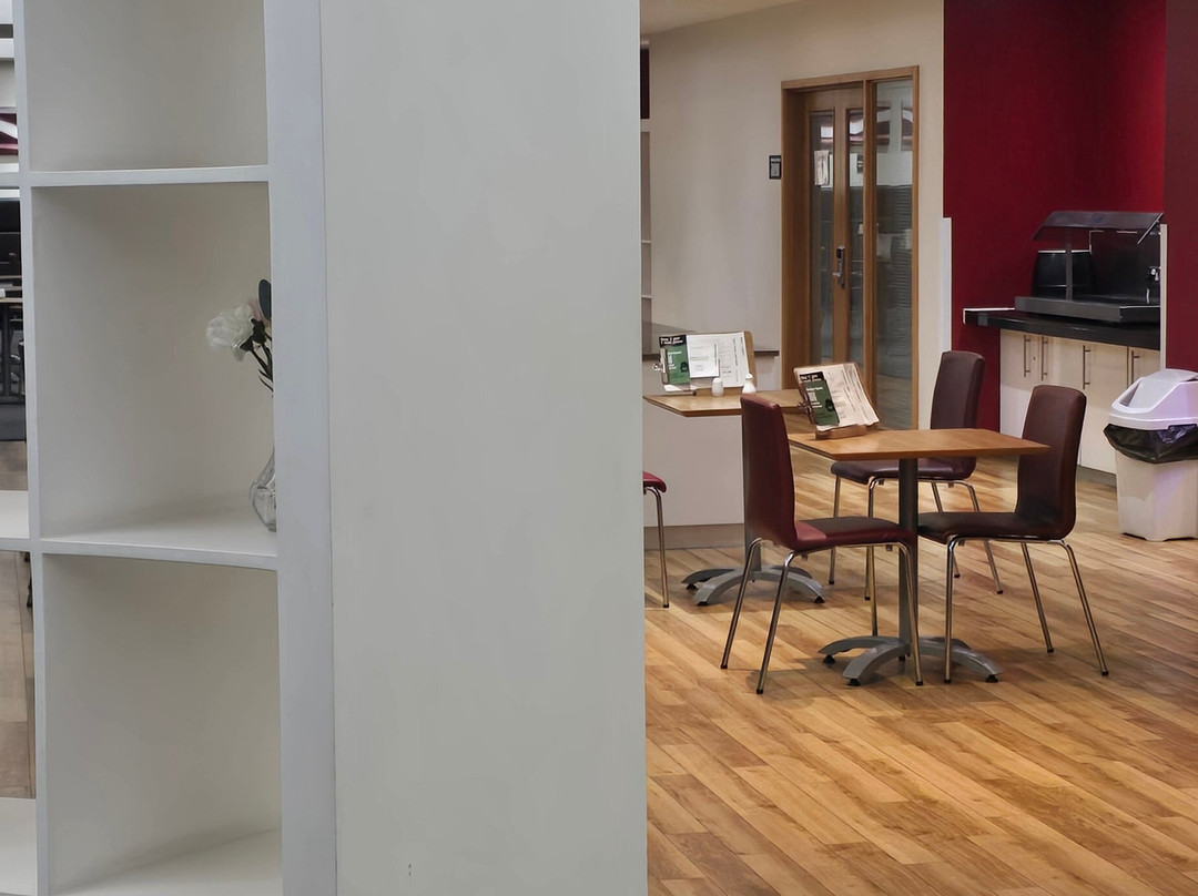 米尔顿凯因斯中心旅客之家酒店主图