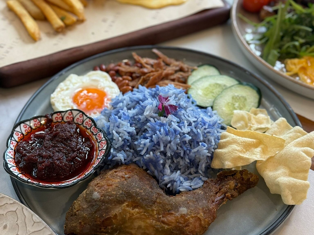 Nimmies Pastry Cafe