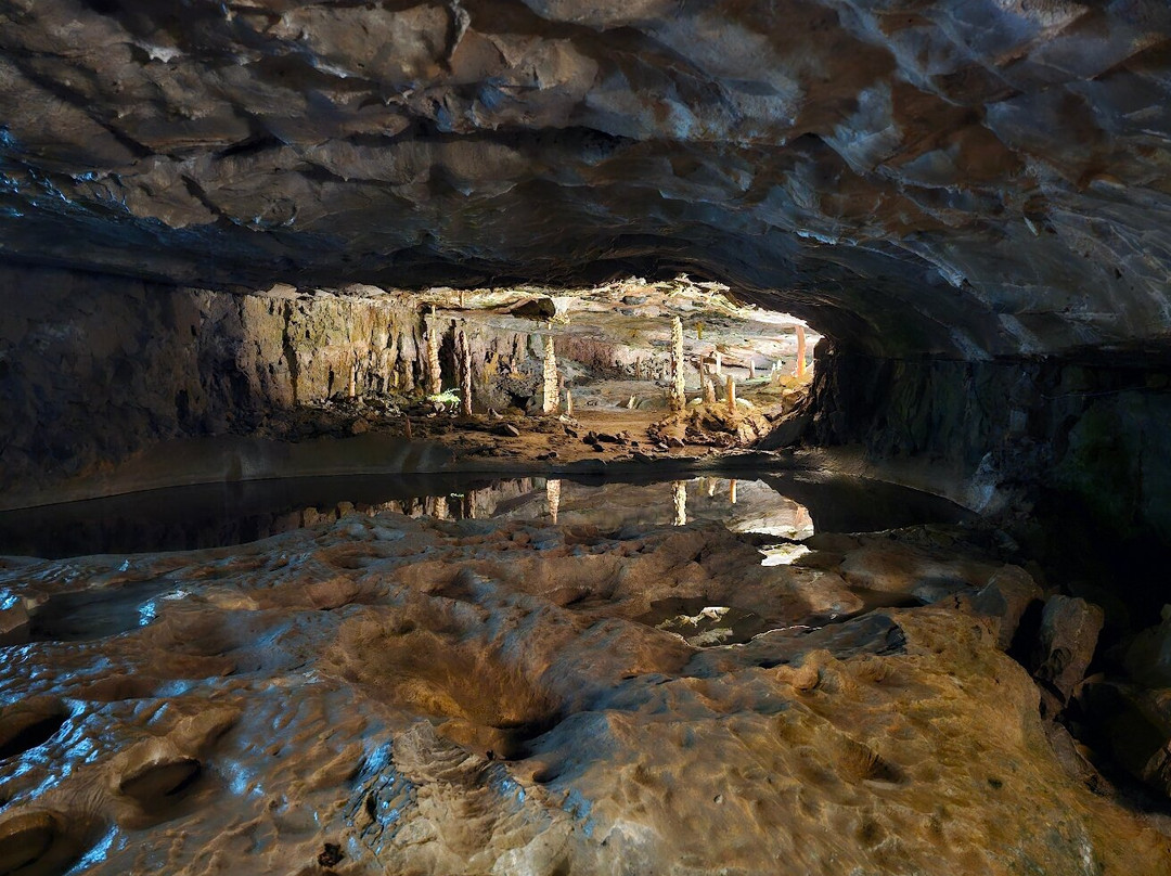 St. Beatus-Höhlen, Swiss Caves-Sundlauenen必去景点