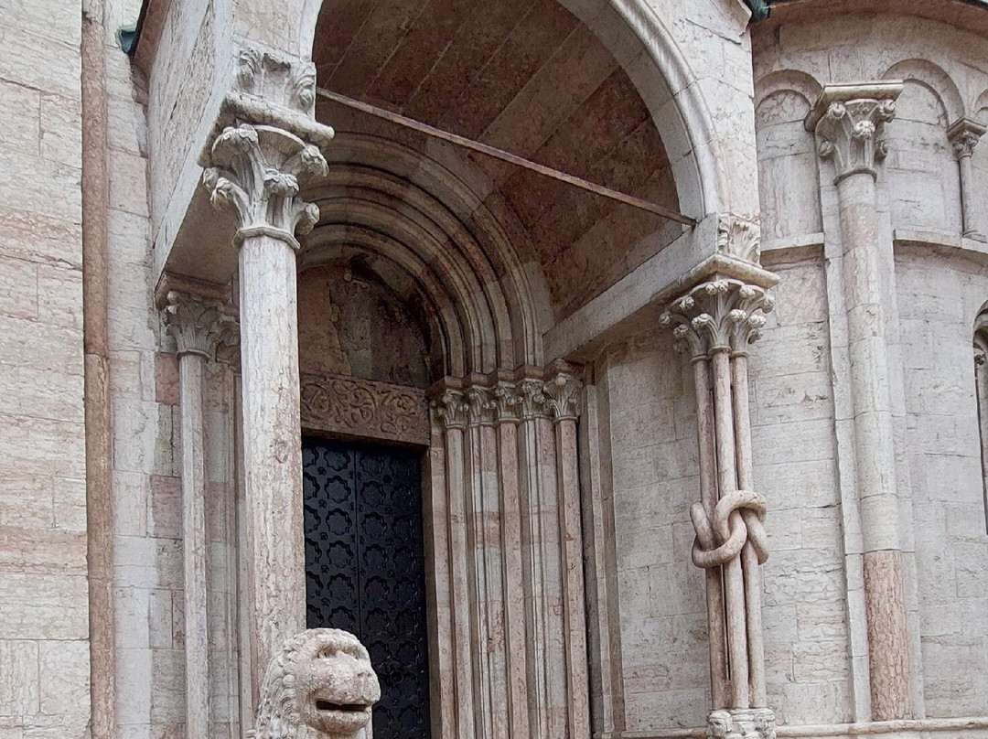 Cattedrale Di San Vigilio E Duomo Di Trento-特伦托必去景点