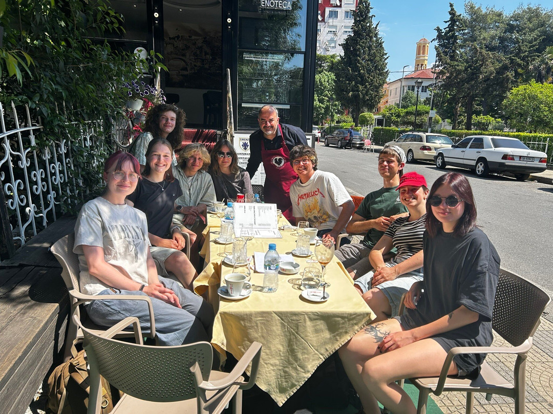Ristoranre Montalcino Shkoder,enoteca