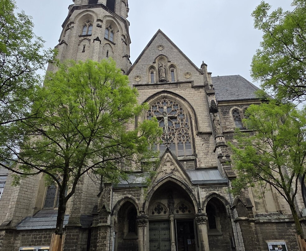 Heilig-Kreuz-Kirche-亚琛必去景点