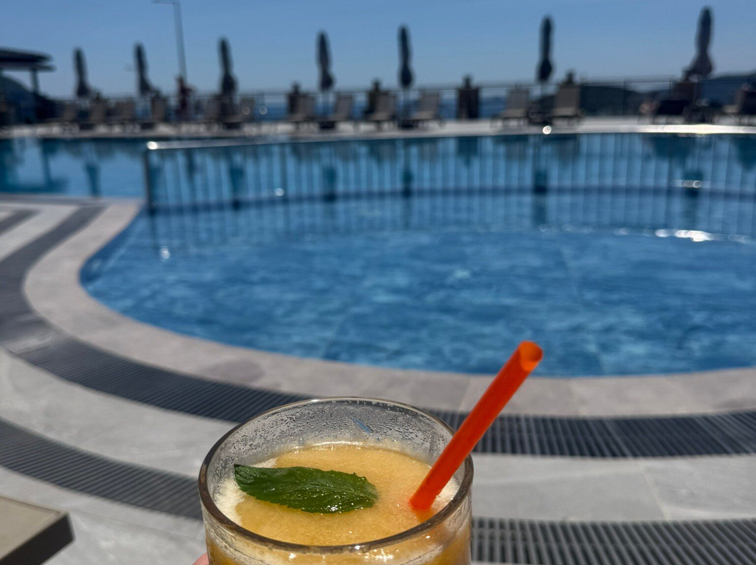 萨米拉度假式酒店主图