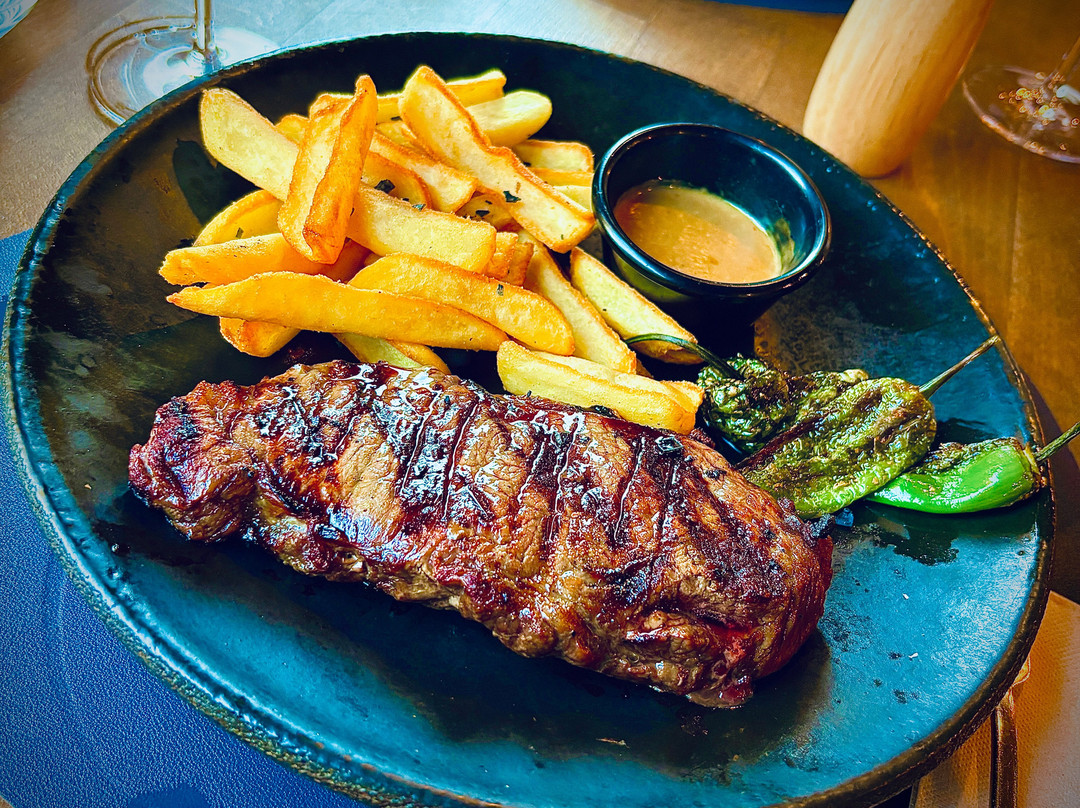 Tabaré Gastrobar