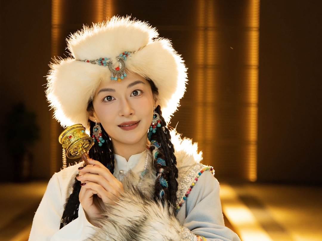 九寨康莱德酒店主图