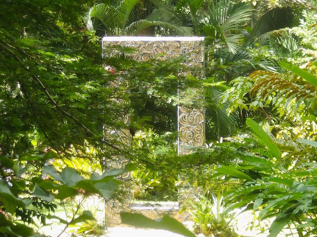 Flower Forest-Saint Thomas Parish必去景点