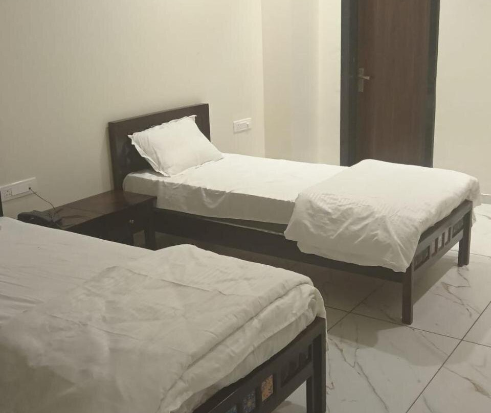 Mantara Hotel Dhariyawad