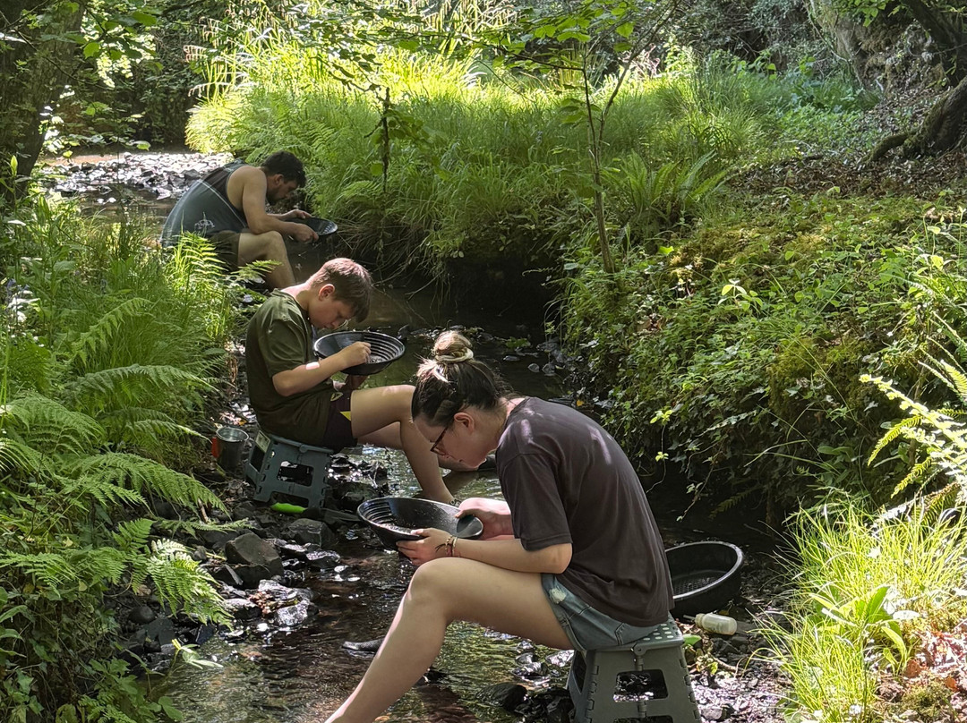 Holsworthy Gold Panning-Holsworthy必去景点