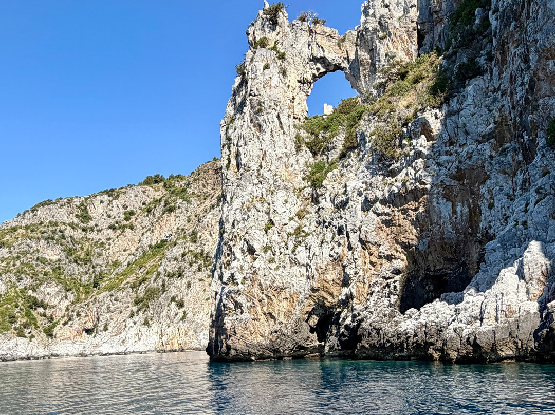 Noleggio Barche Blue Marine-Marina di Casal Velino必去景点
