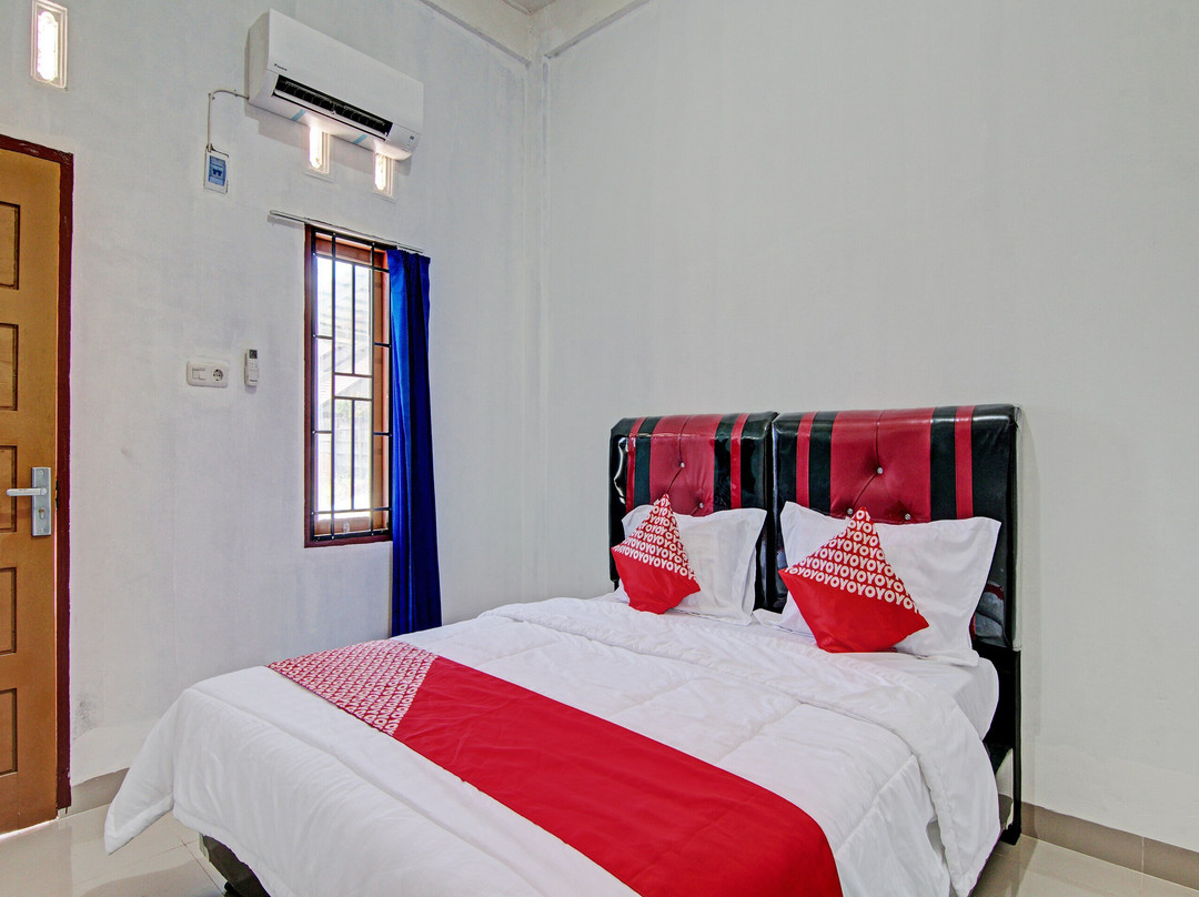 Hotel O 勒斯塔里巴鲁伊斯兰民宿靠近SMA Negeri 1 Salo