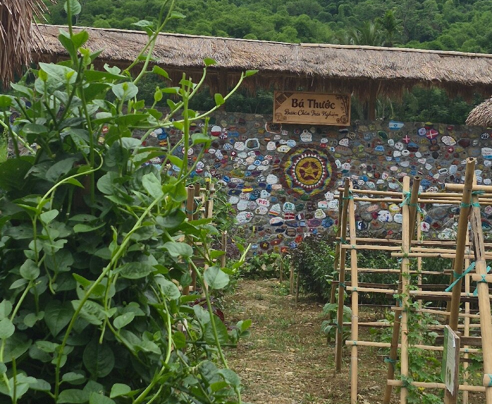 Puluong Giant Waterwheel-清化必去景点