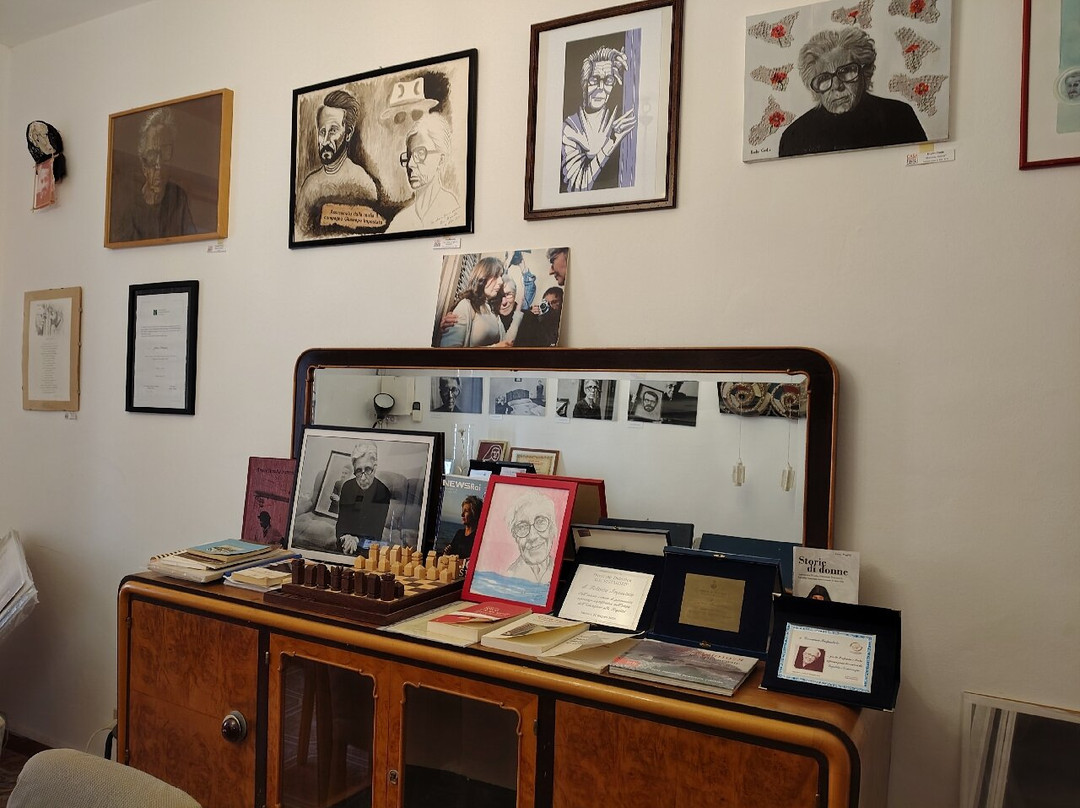 Casa Memoria Felicia E Peppino Impastato-Cinisi必去景点