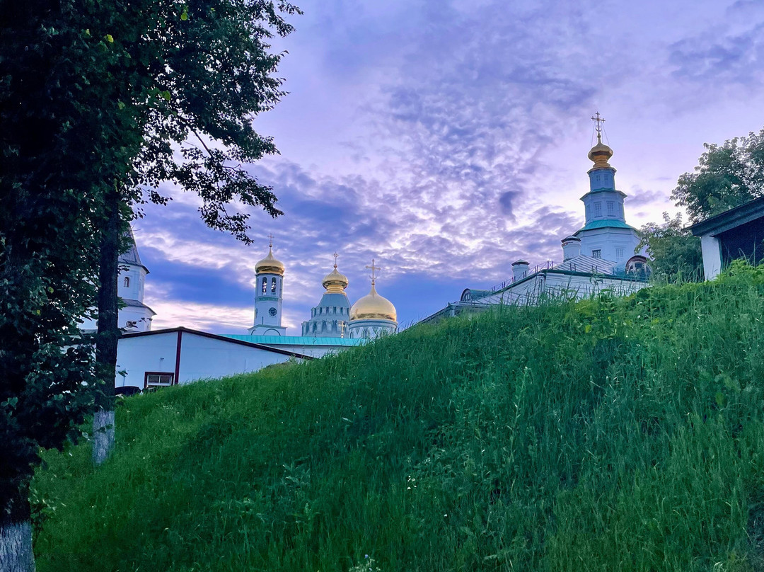 Fortress Walls of the New Jerusalem Monastery-Istra必去景点