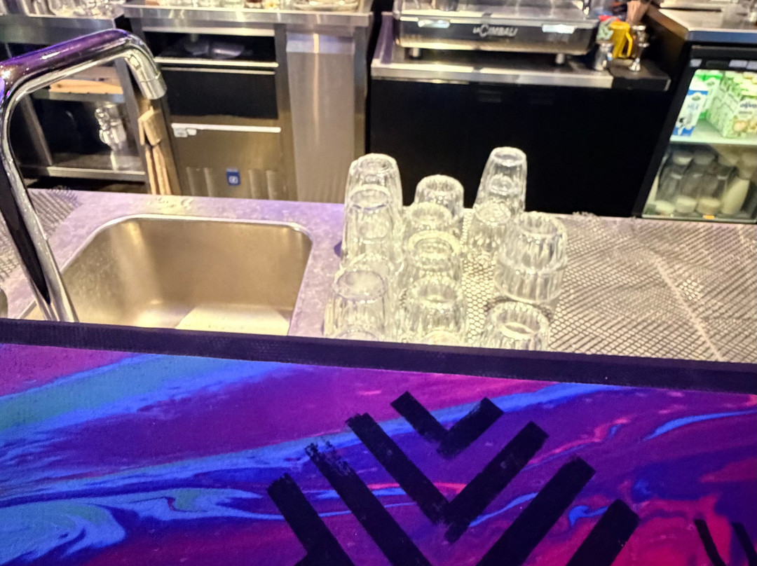 南安普敦 Moxy 酒店主图