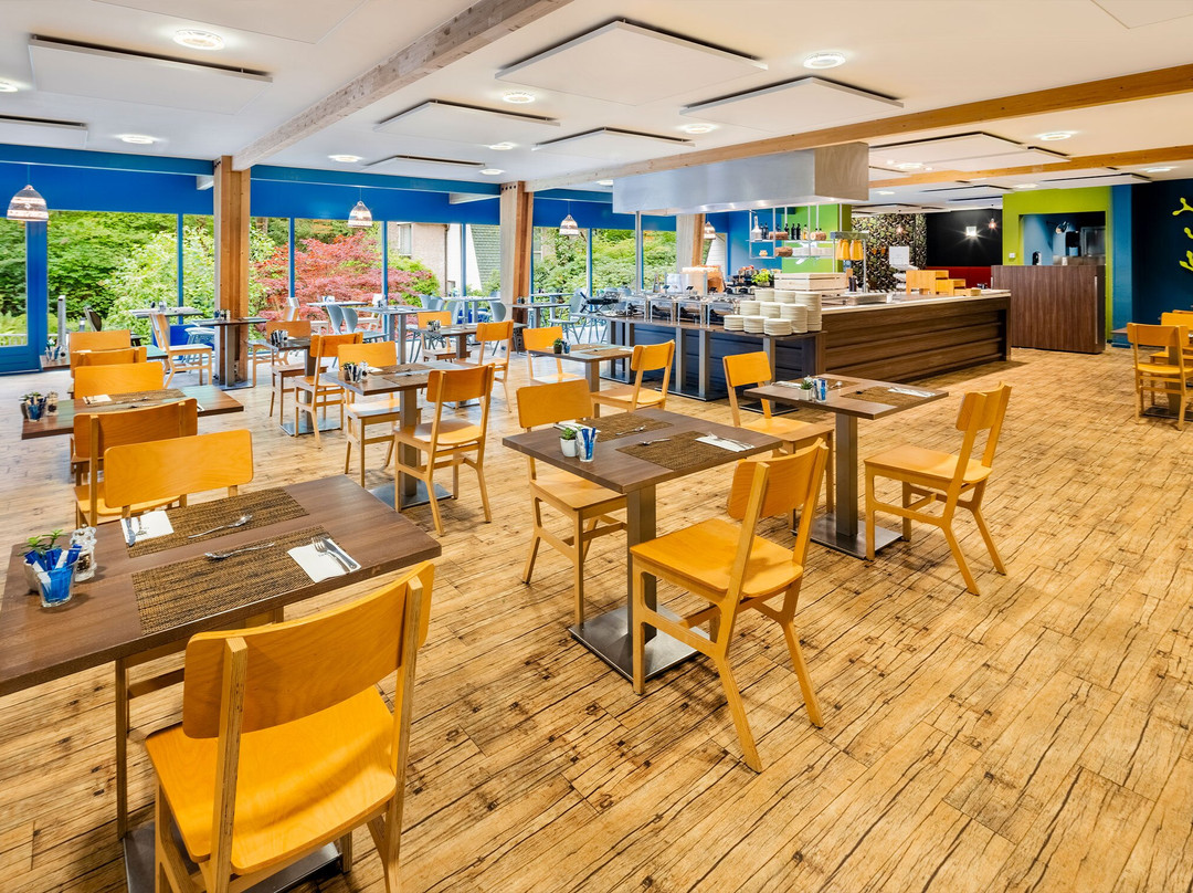 弗莱彻斯帕伦霍斯特-费卢韦酒店餐厅主图