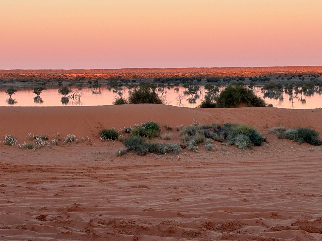 Big Red Tours-Birdsville必去景点