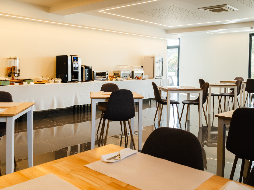Cfs Azores Guest House主图