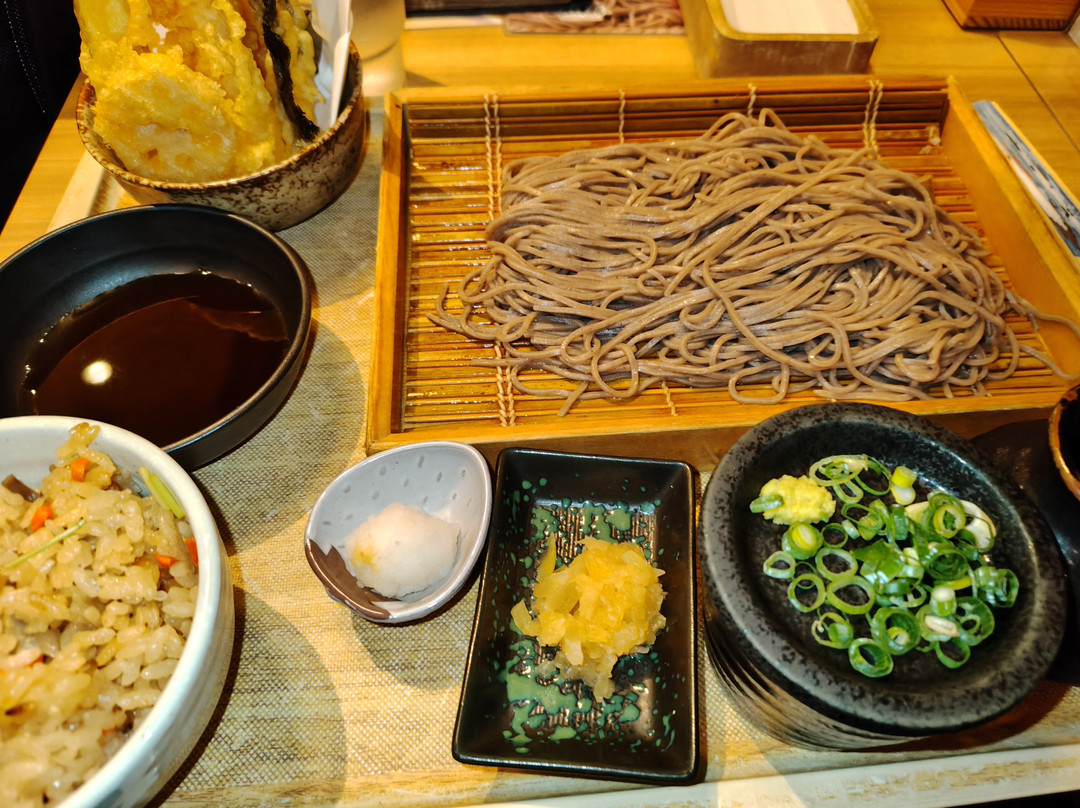 信濃路キーノ和歌山市駅店