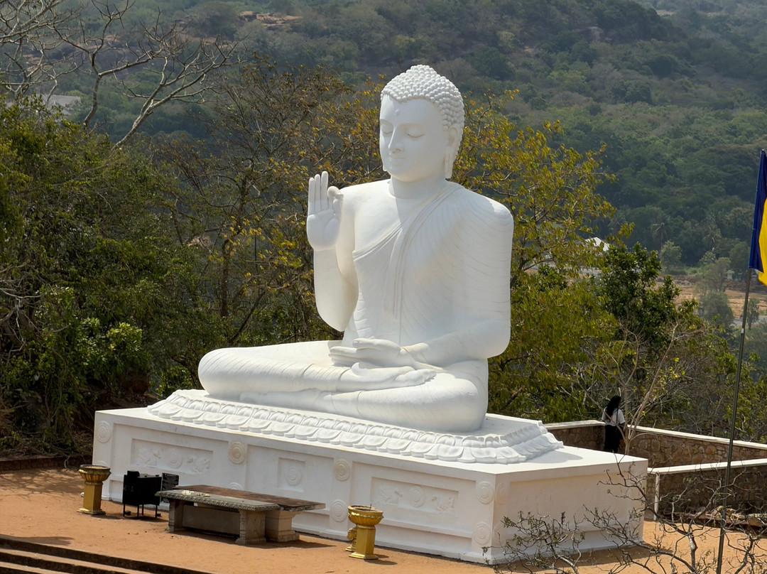 Kumara with Lanka Tour-Gampaha必去景点