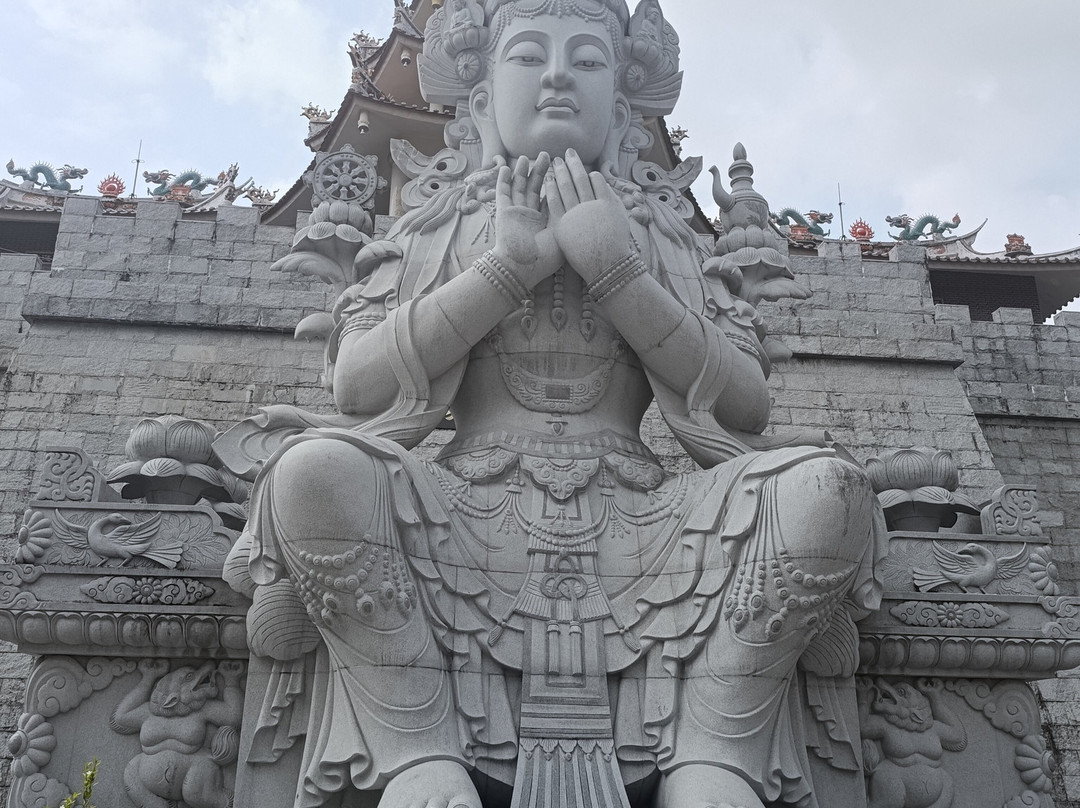 500 Lohan Temple-民丹岛必去景点