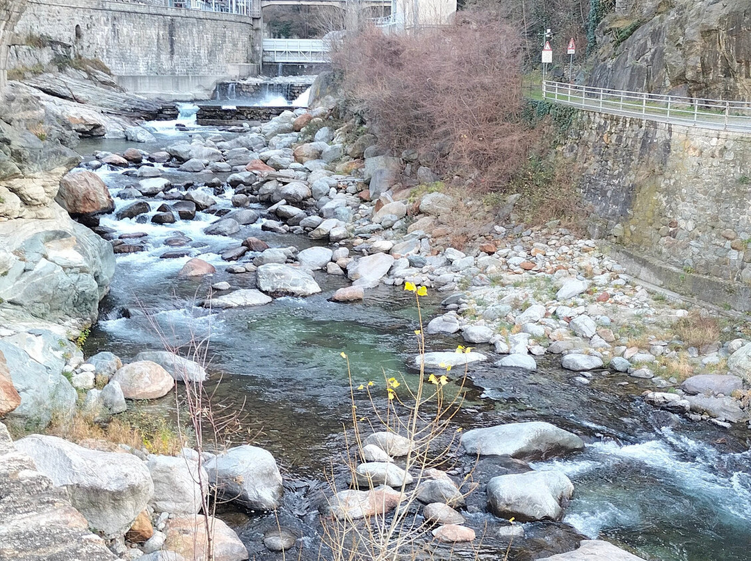 Il ponte romano di Pont-Saint-Martin-Pont-Saint-Martin必去景点