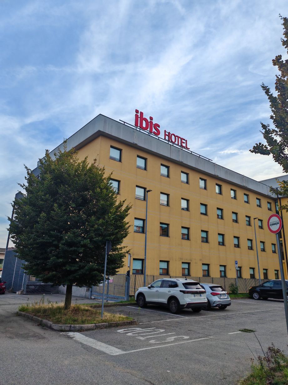 宜必思米兰马尔彭萨机场酒店-旅行者