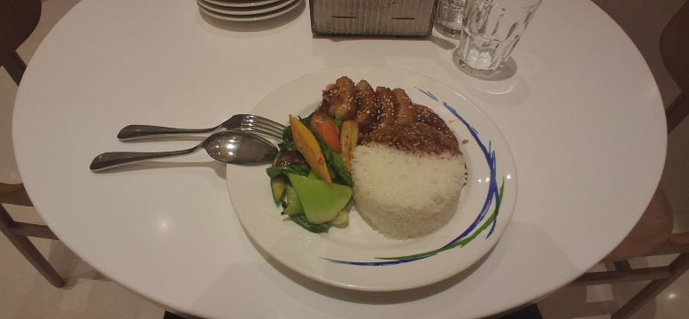 班加罗尔老马德拉斯路智选假日套房酒店-旅行者