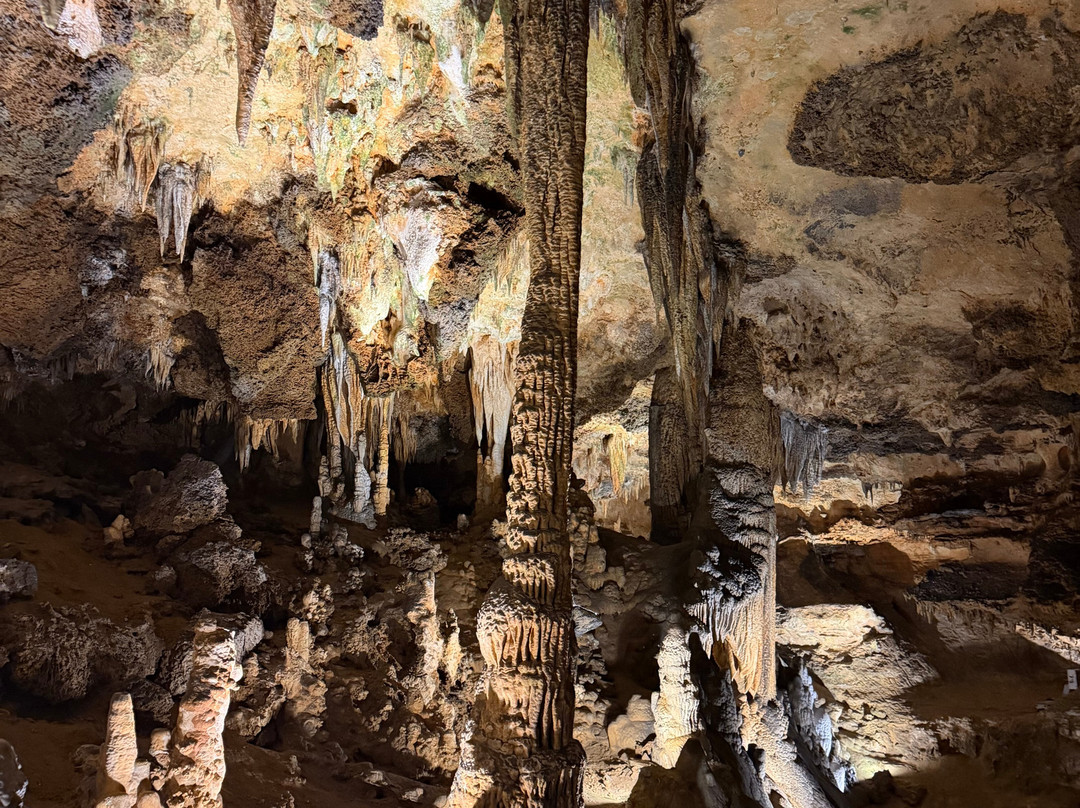 Luray Caverns-卢雷必去景点