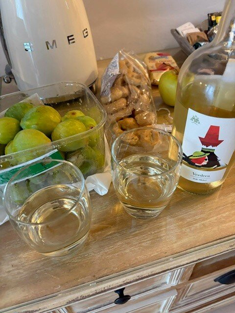 唐费兰特酒店主图