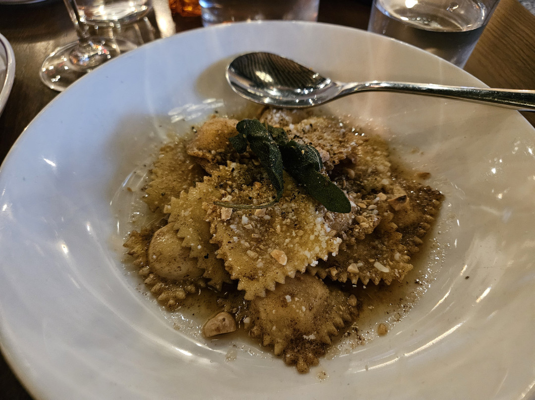 Davanti Enoteca