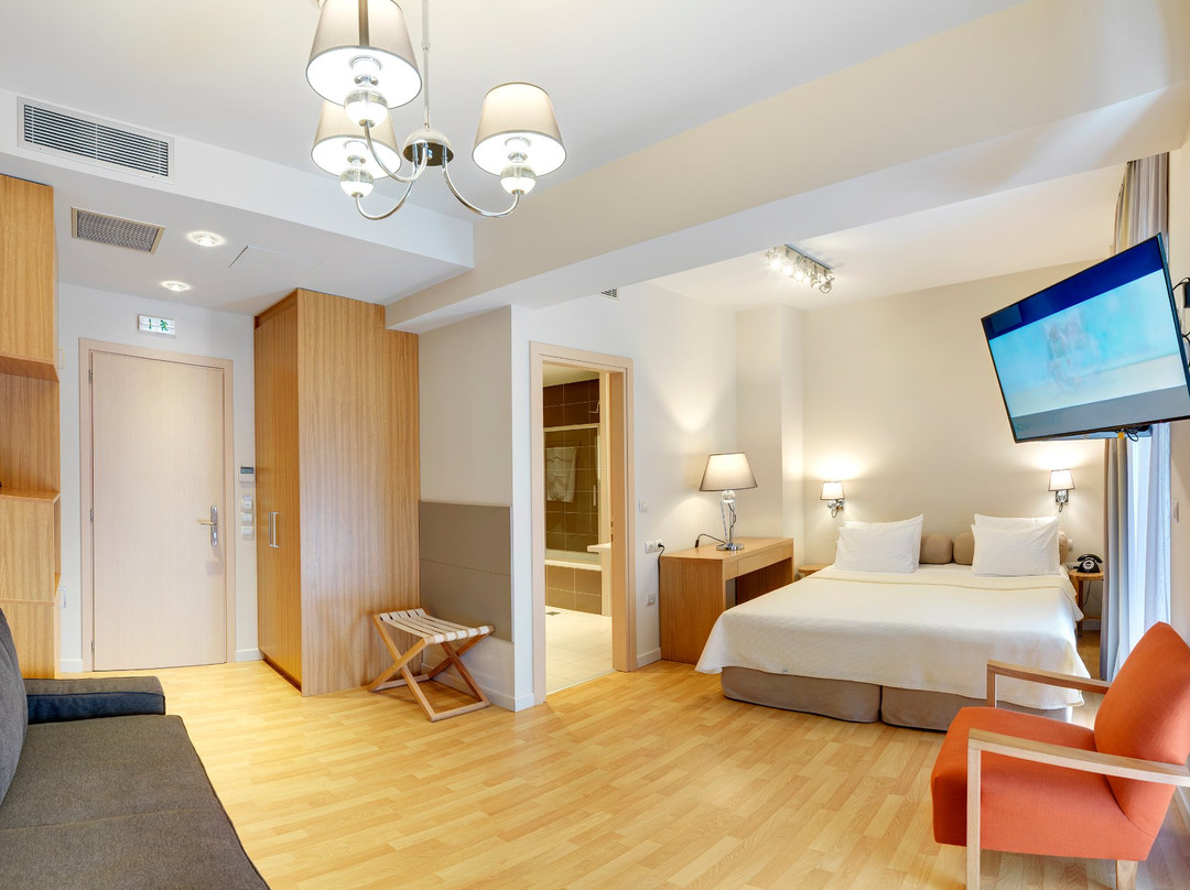 Phidias Piraeus Hotel