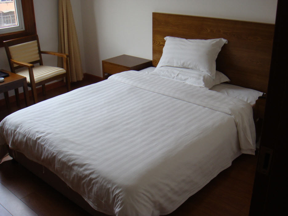 金海帆酒店主图