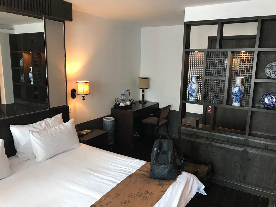 上海宝隆居家酒店恒隆店主图