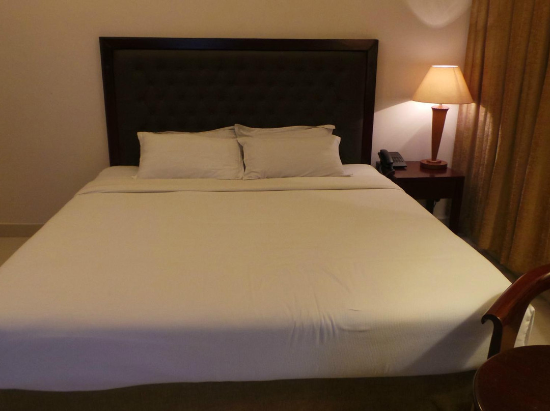 Aristos Hotel