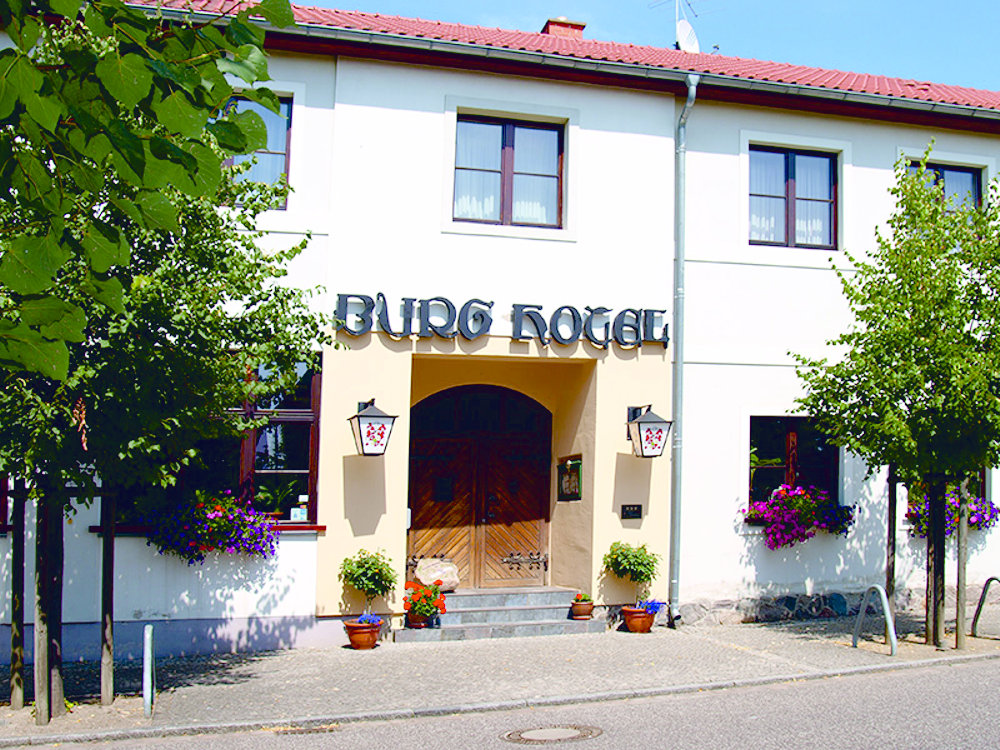 Burg Hotel Ziesar-官方