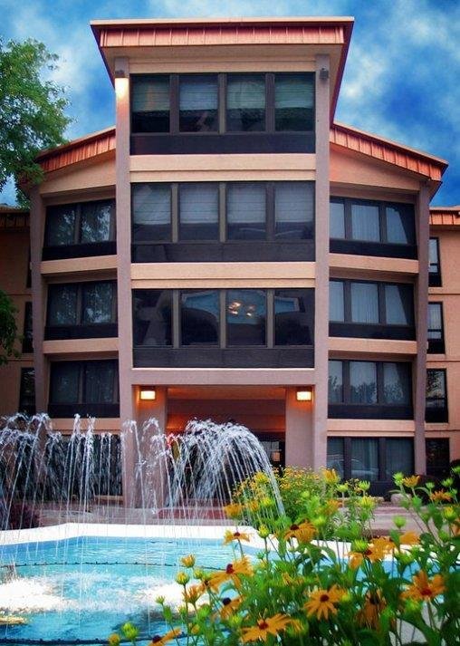 Decatur Conference Center and Hotel-官方