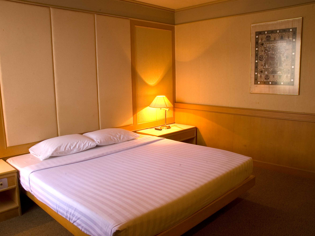 Grand Garden Hotel