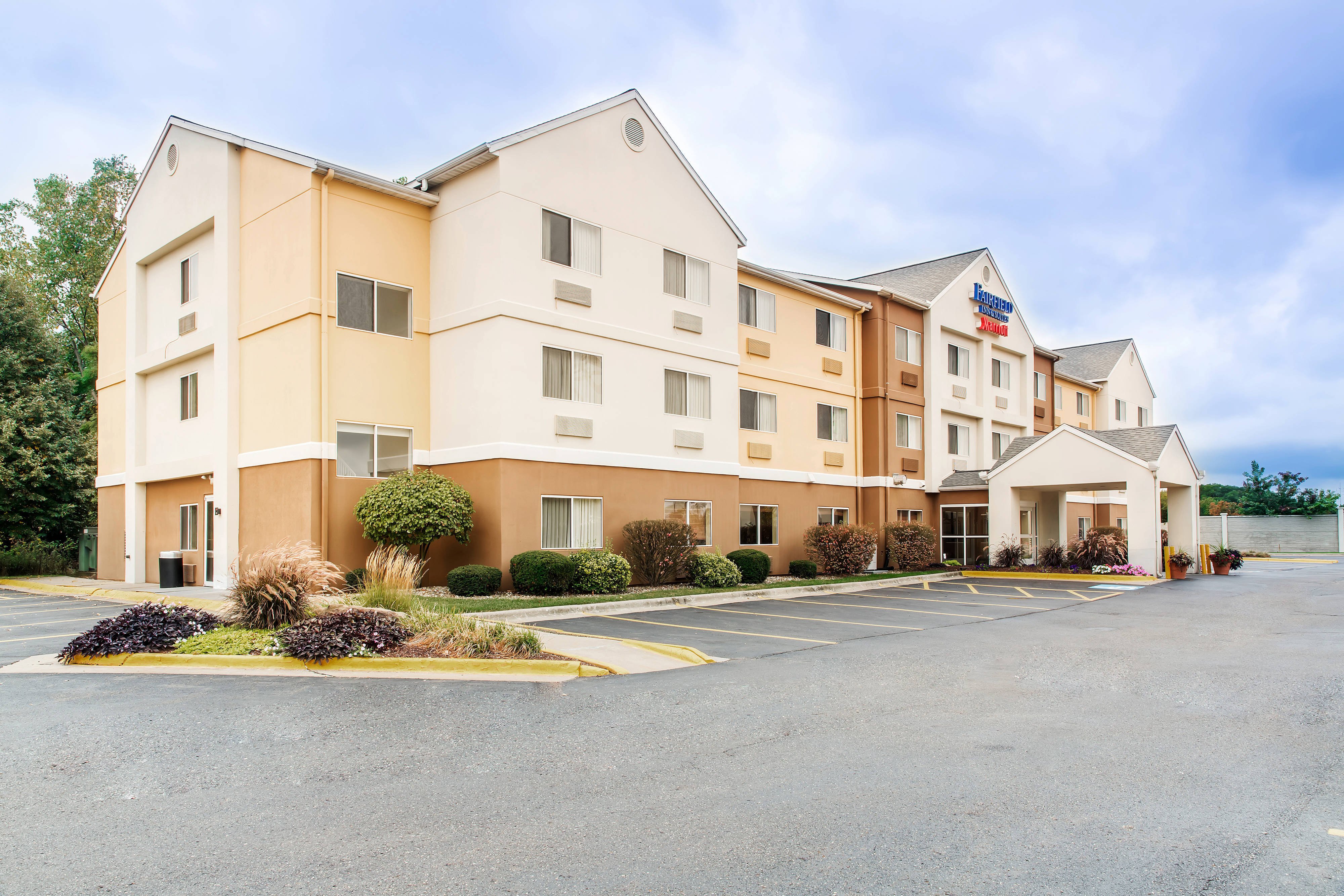 Fairfield Inn & Suites Canton-官方
