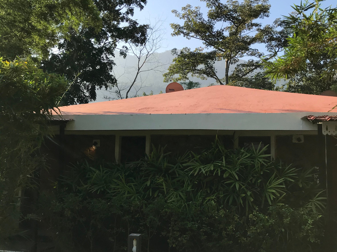 Lulung Aranya Nivas Resort主图