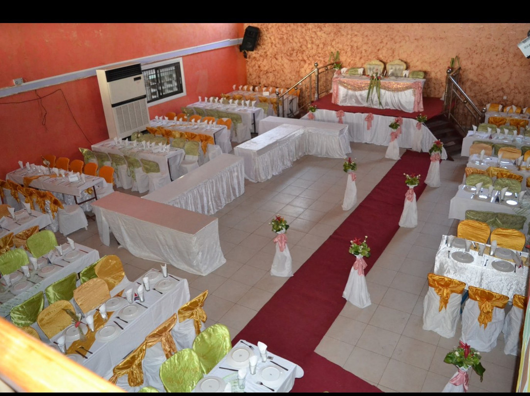 Hotel Residentiel Menfis