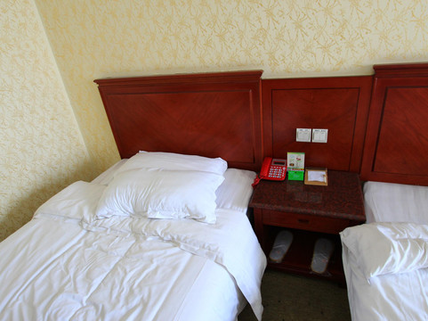 景江东方大酒店主图