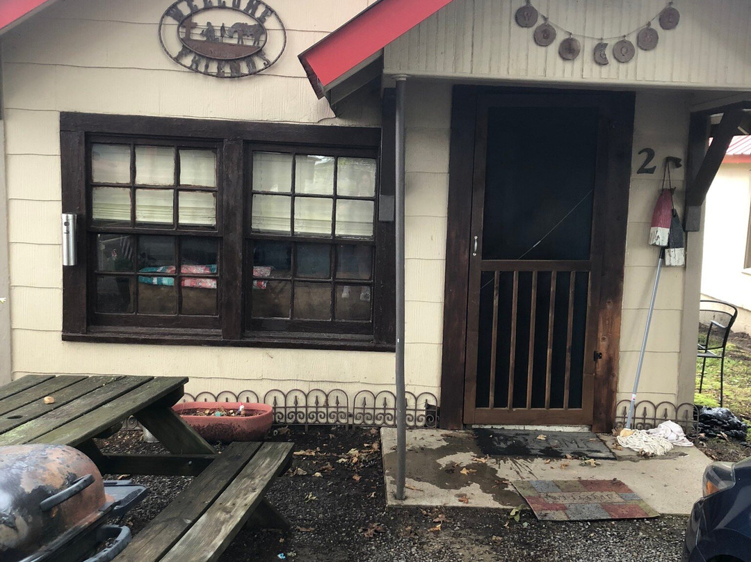 Cookson Country Store and Cabins