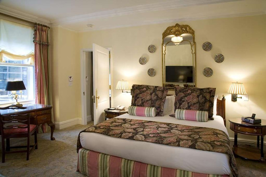 荷兰雪梨酒店主图